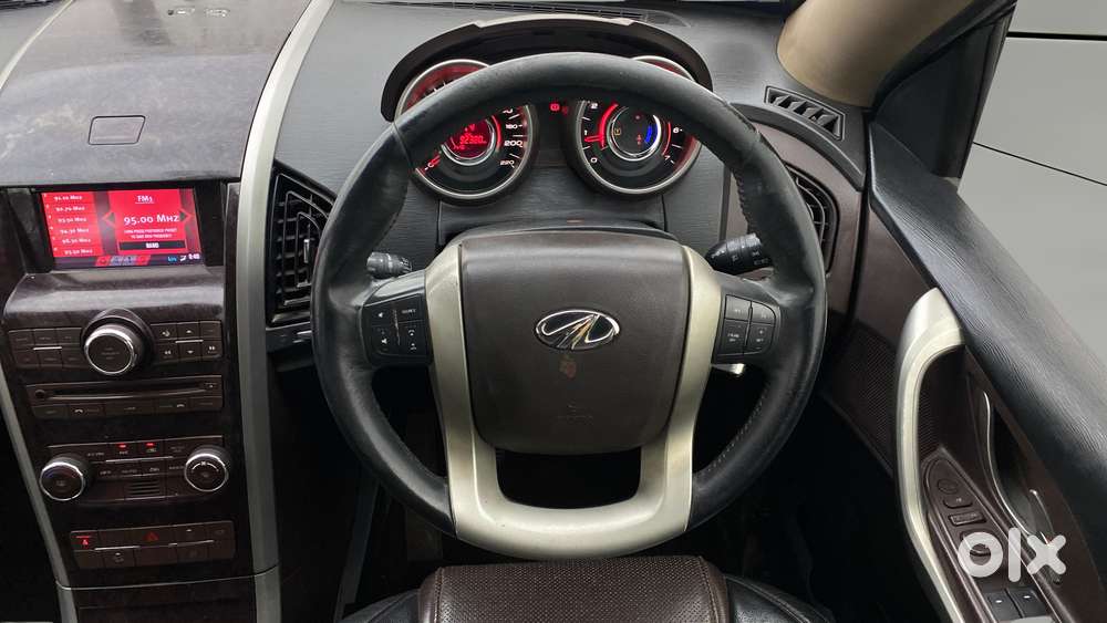 Mahindra Xuv500 W8, 2015, Diesel