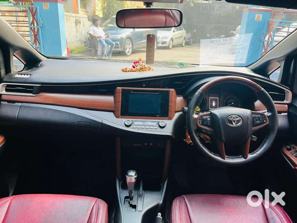 Toyota Innova Crysta 2.8 Z, 2016, Diesel