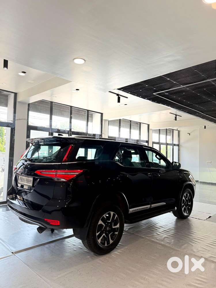 Toyota Fortuner 4x2 At 2.8 Diesel, 2022, Diesel