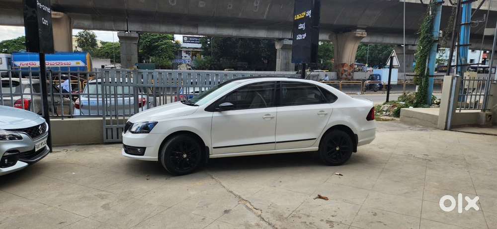 Skoda Rapid Petrol 2019