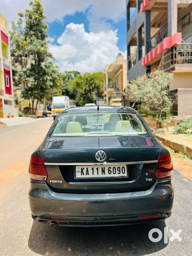 Volkswagen Vento 1.2 Tsi Highline, 2021, Petrol
