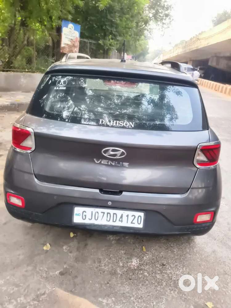 Hyundai Venue Mt 2021