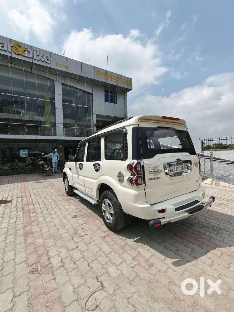 Mahindra Scorpio S2, 2016