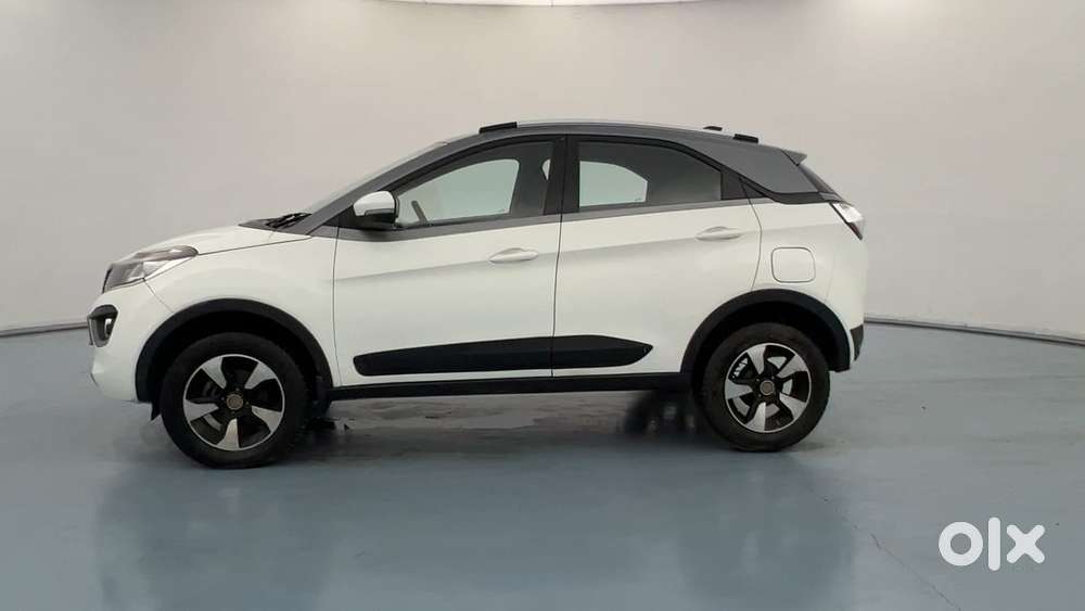 Tata Nexon 1.2 Revotron Xza Plus (o) Dual Tone, 2018, Petrol