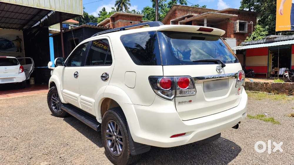 Toyota Fortuner Diesel 2013 Original Kerala Vehicle