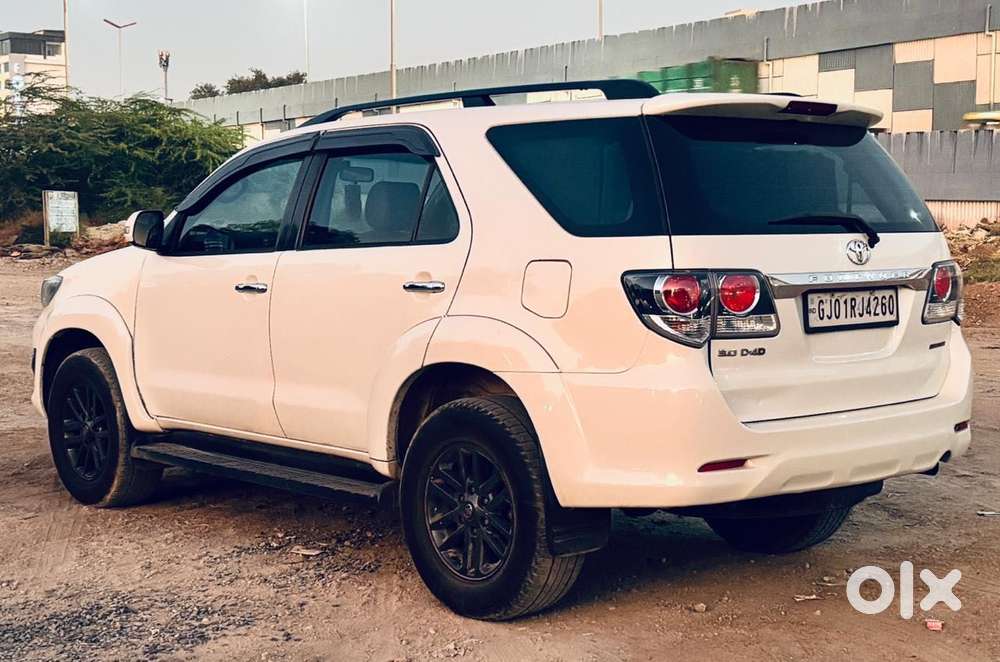Toyota Fortuner 2011-2016 4x2 At, 2015, Diesel