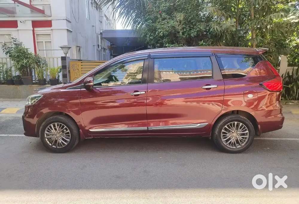 Maruti Ertiga Zxi Plus Hybrid With Petrol Fully Loaded Vehicle