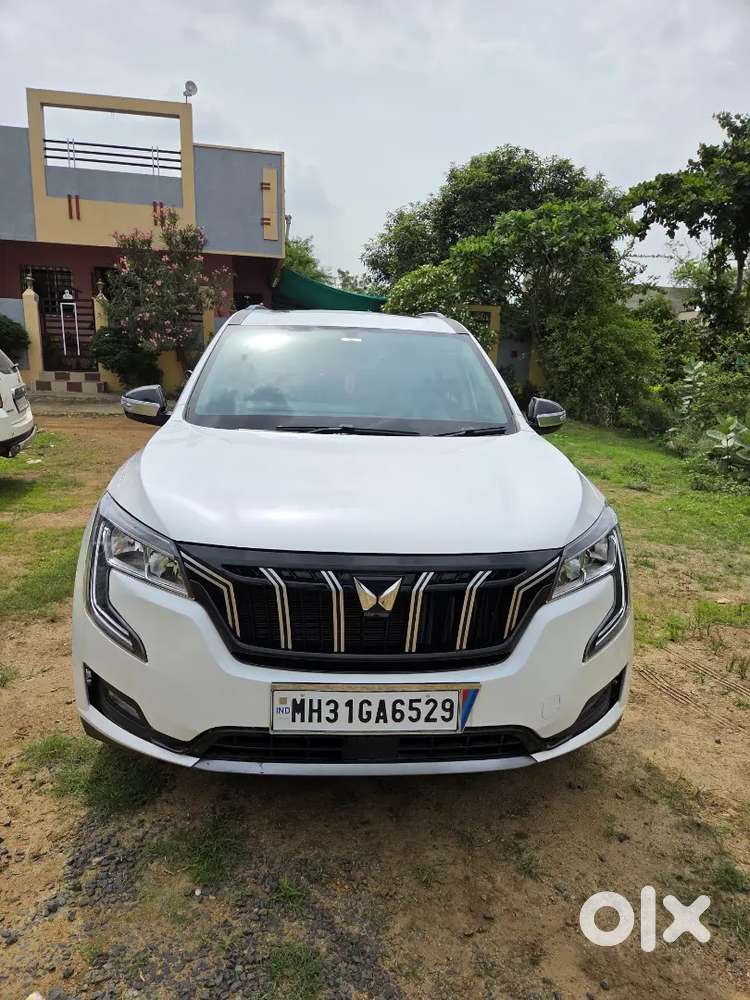 Mahindra Xuv700 Diesel Mt 2025