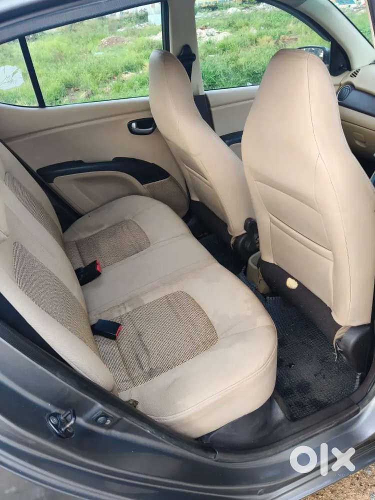 Hyundai I10 Sportz Petrol 2010