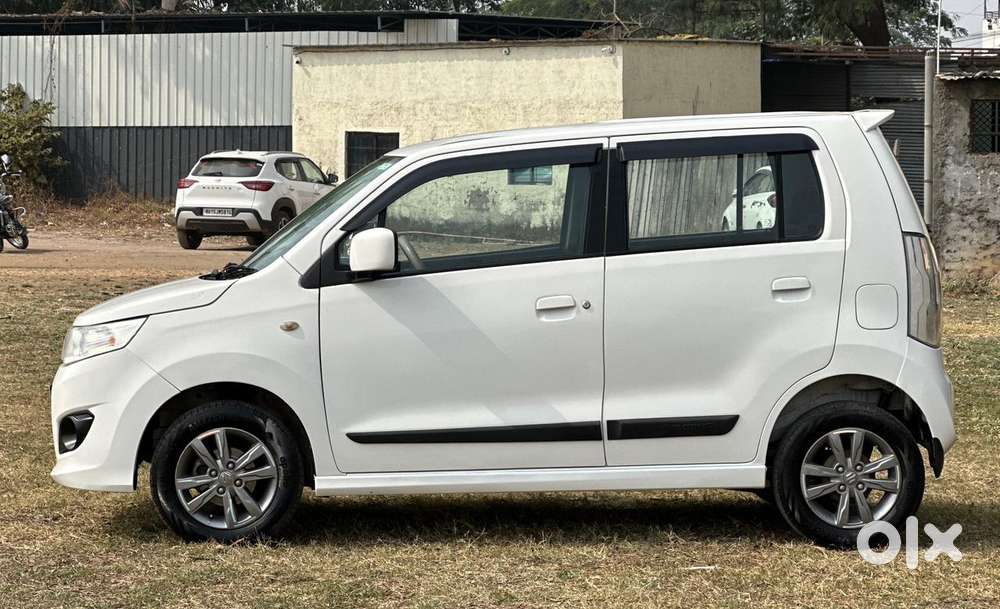 Maruti Suzuki Wagon R Stingray Vxi, 2015, Petrol