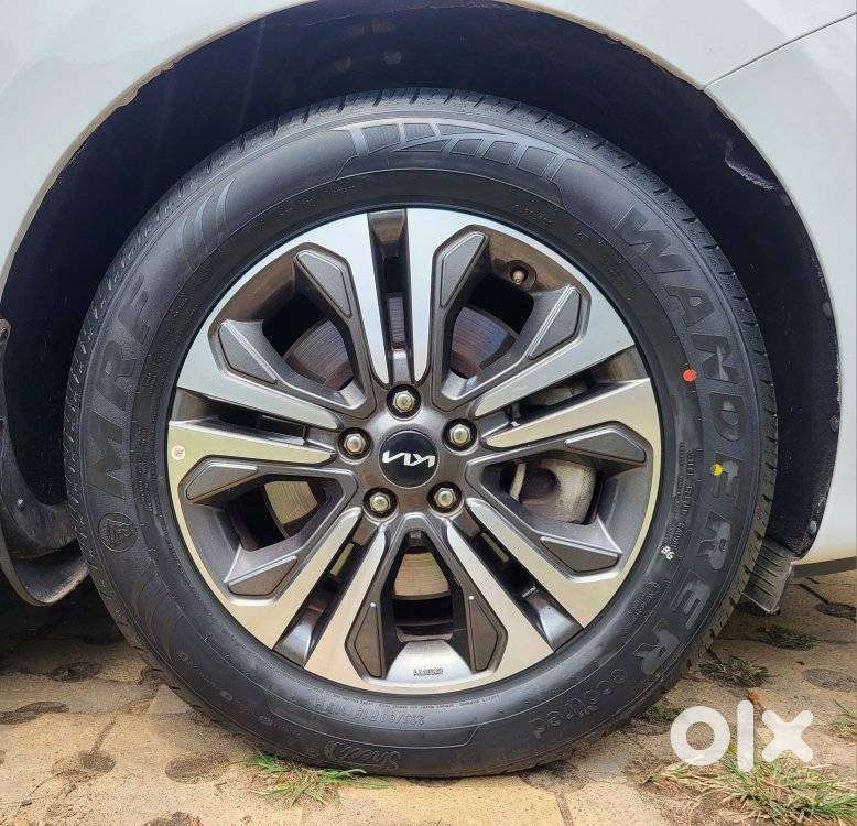 Kia Carnival Limousine Plus 7 Str, 2022, Diesel