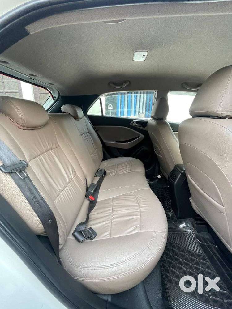 Hyundai Elite I20 Asta 1.2 (o), 2015, Petrol