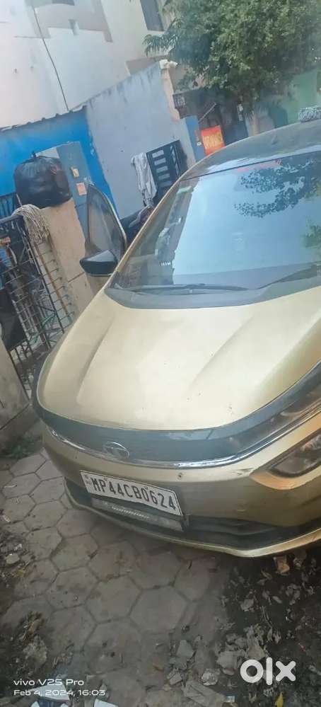 Tata Altroz 2020 Petrol 65000 Km Driven