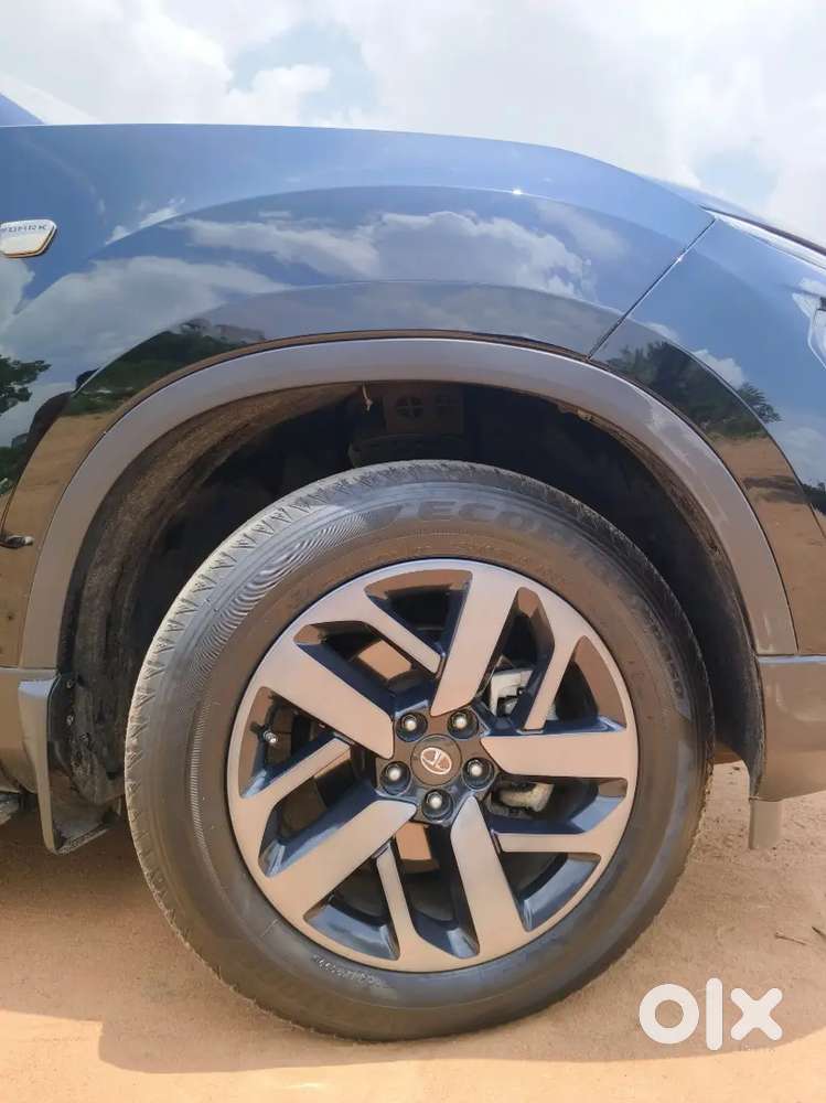 Tata Safari 2022 Diesel 68948 Km Driven
