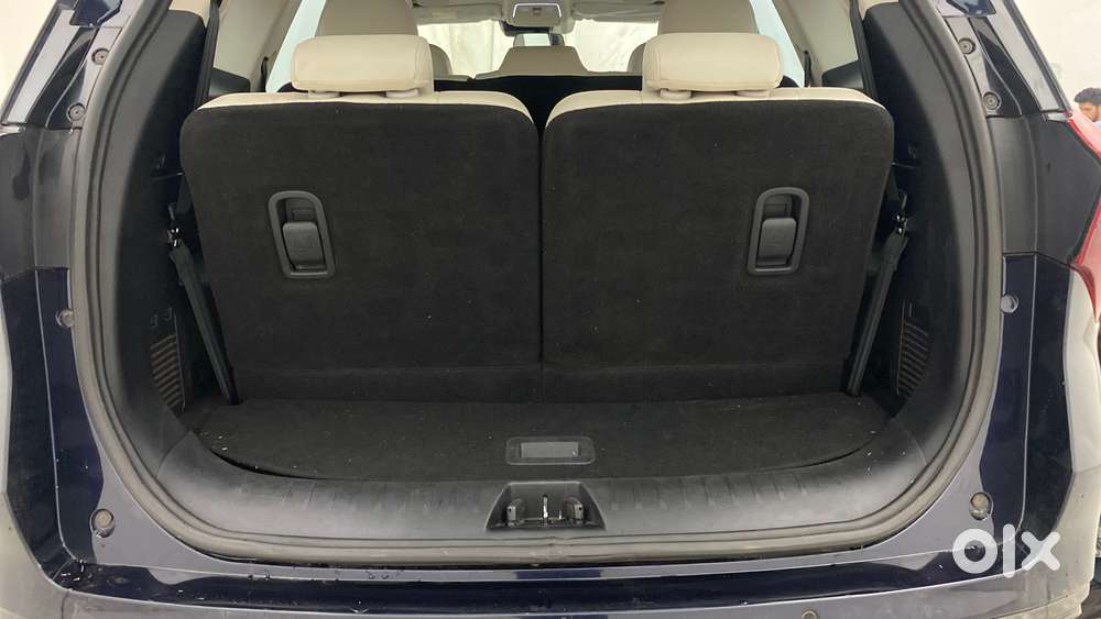 Mahindra Xuv700 2.0 Ax 7 Petrol At Luxury Pack Str, 2023, Petrol