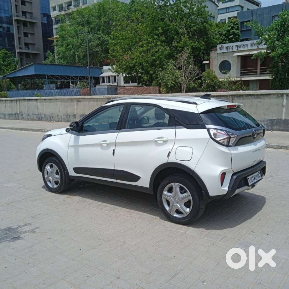 Tata Nexon 1.2 Revotron Xz, 2022, Petrol