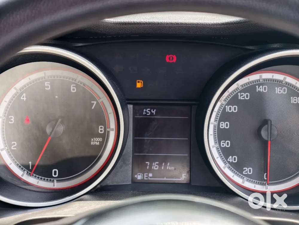 Maruti Suzuki Swift Vxi, 2021, Petrol