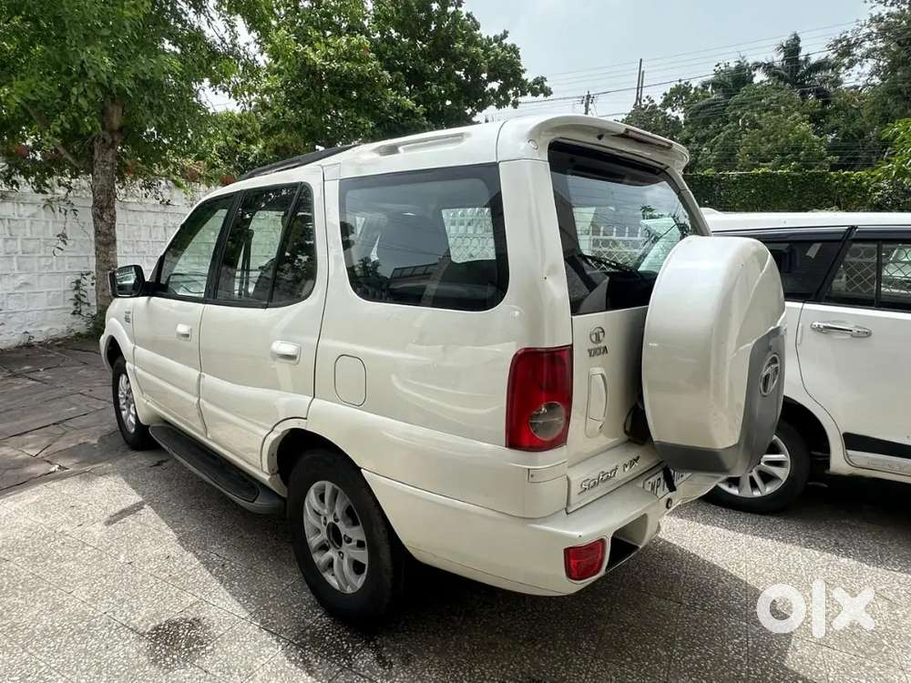 Tata Safari Dicor Topend Vx In Showroom Condition