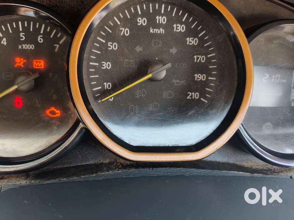 Renault Duster 2015 Diesel 119000 Km Driven Best Condition