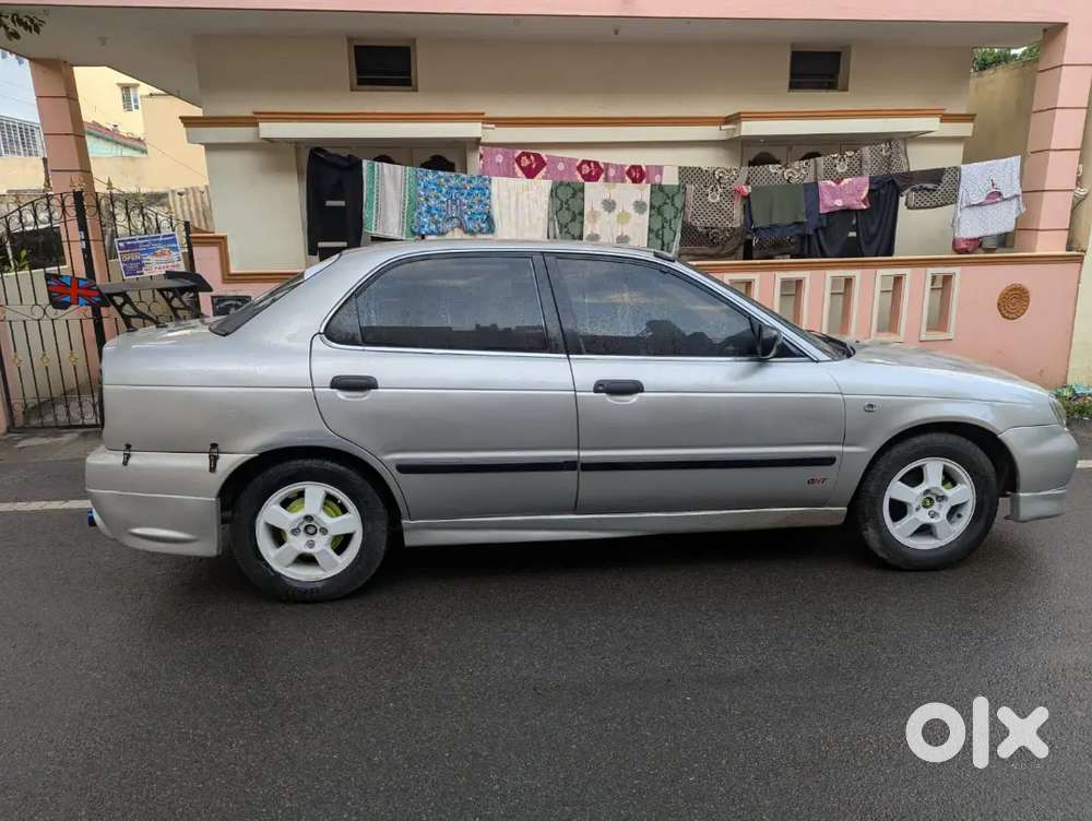 Maruti Suzuki Baleno Sedan 2004 1.6vxi