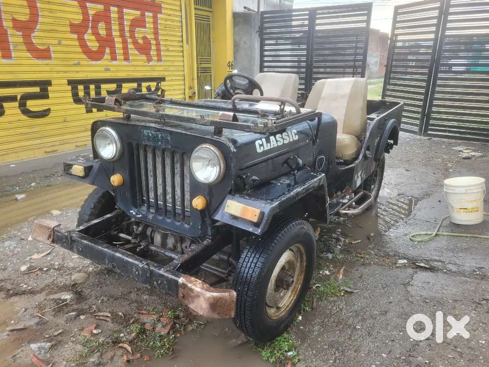 Model 1977 Jeep Mahindra Classic