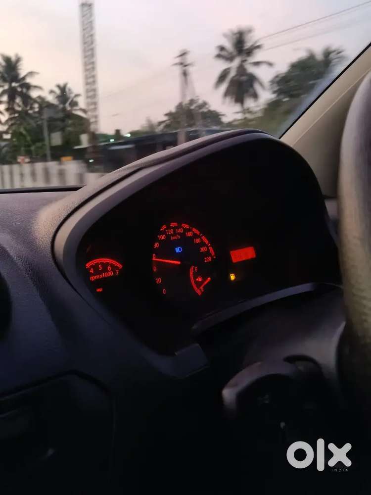 Ford Figo 1.2 Petrol 2012
