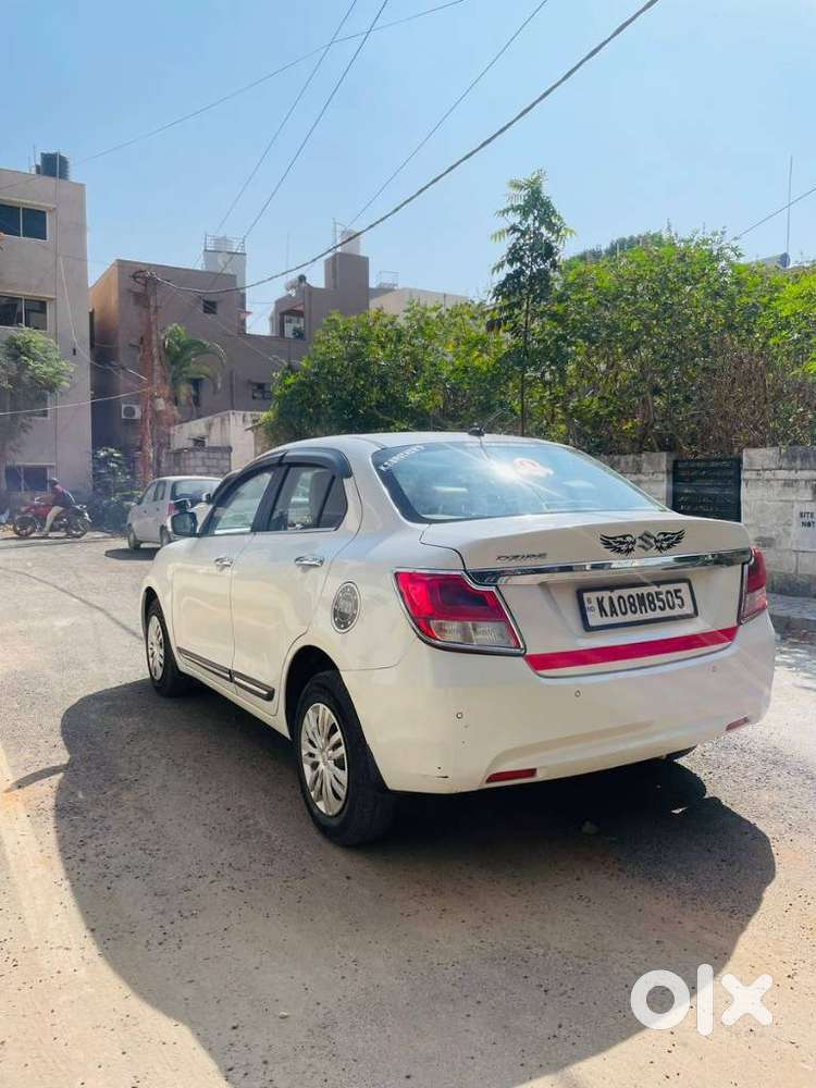 Maruti Suzuki Swift Dzire 1.3 Vxi, 2022, Petrol