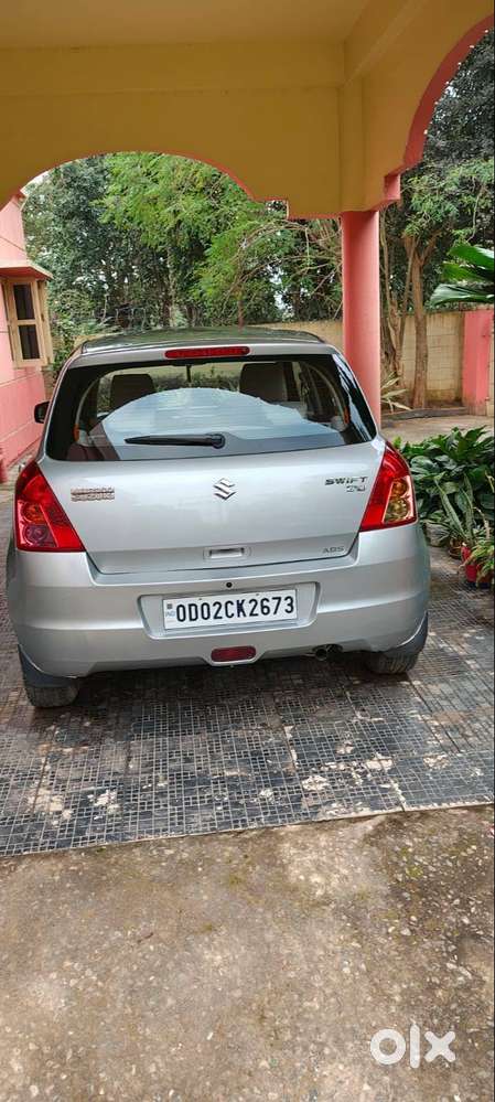Maruti Swift Top-end Variant In Great Condition