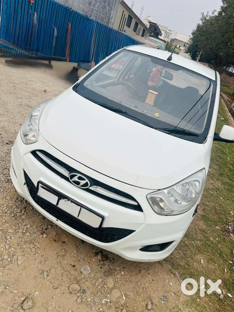 Hyundai Grand I10 Prime 2011 Petrol Well Maintained
