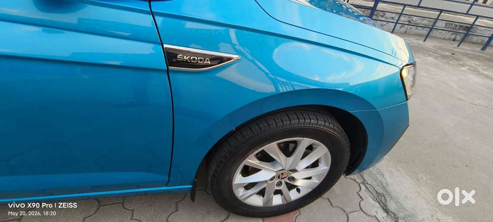 Skoda Slavia 1.0 Ambition Tsi, 2022, Petrol