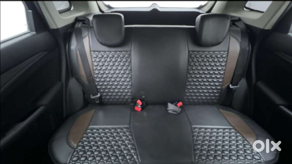 Maruti Suzuki Brezza Vxi At, 2024, Petrol