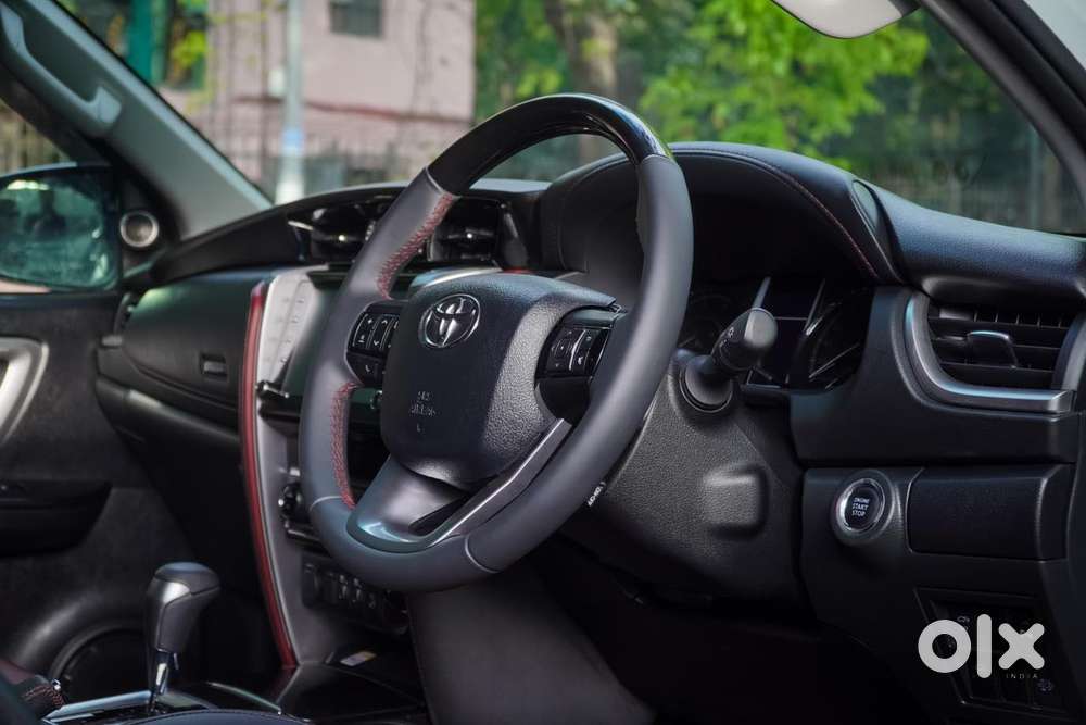 Toyota Fortuner Legender 4x4 At 2.8, 2023, Diesel