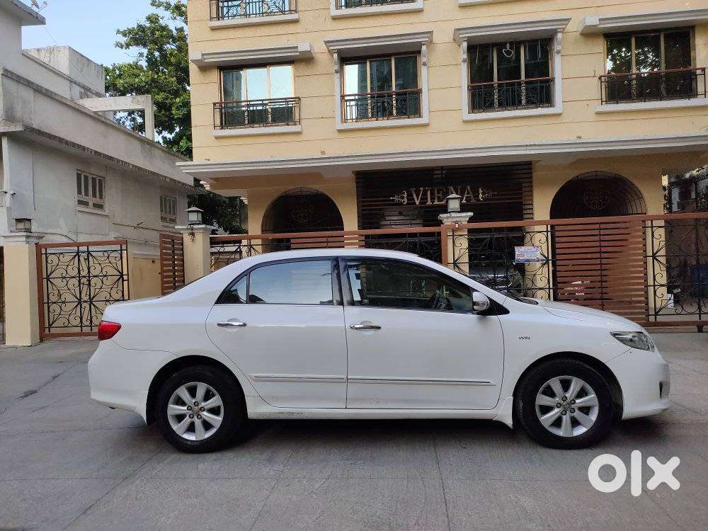 Toyota Corolla Altis 1.8g Limited, 2011, Petrol