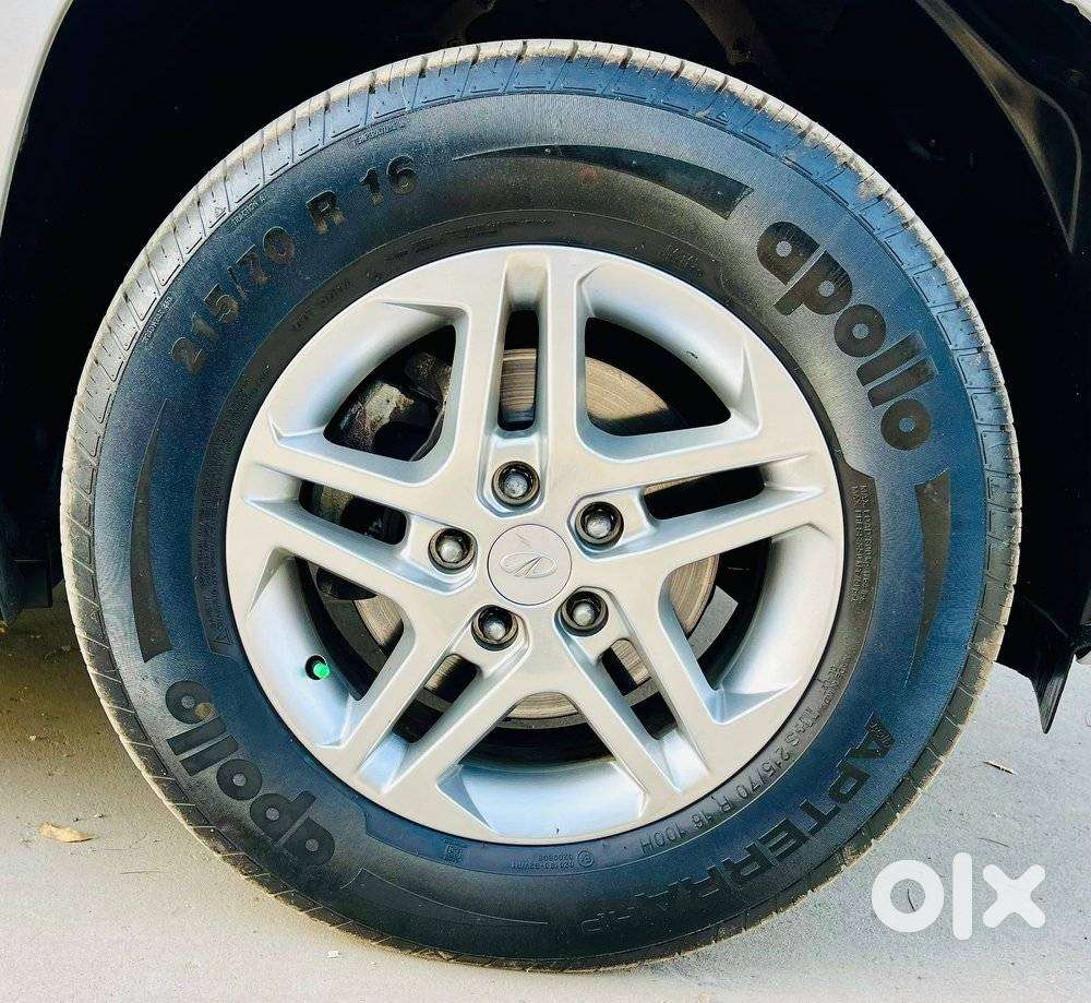 Mahindra Tuv 300 Plus