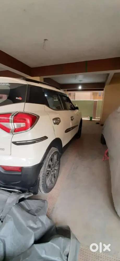 Mahindra Xuv300 2022 Petrol