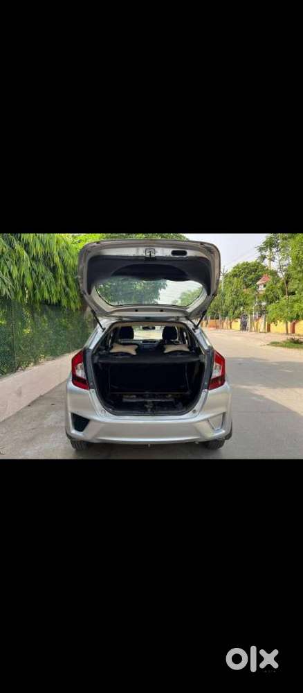 Honda Jazz V Mt Privilege, 2019, Petrol