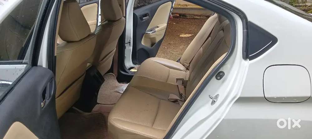 Single Owner Self Driven Sunroof Honda City 2016 Petrol Mt