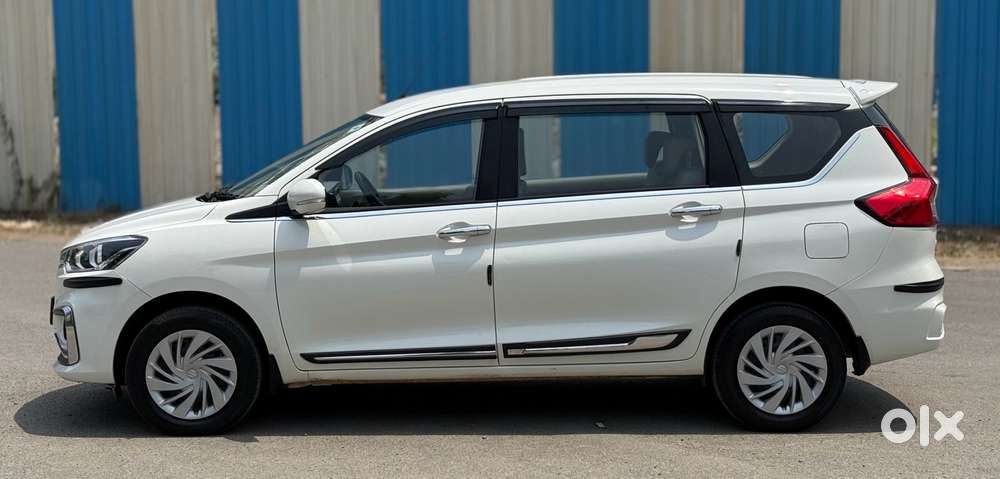 Maruti Suzuki Ertiga Vxi (o) Cng, 2024, Petrol