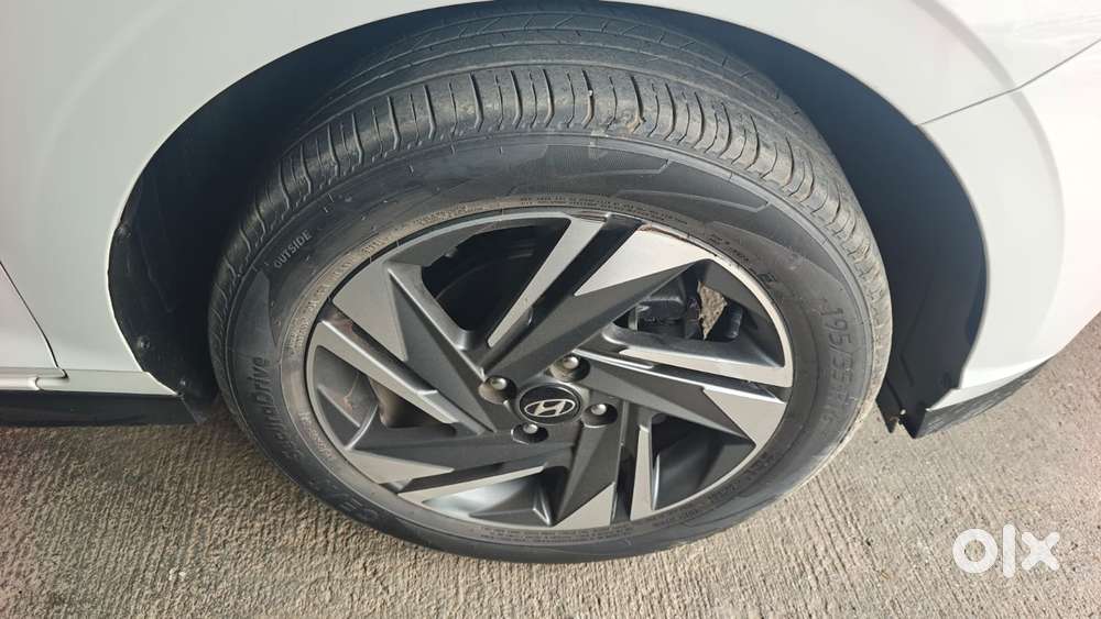 Hyundai I20 Petrol Asta, 2022, Petrol