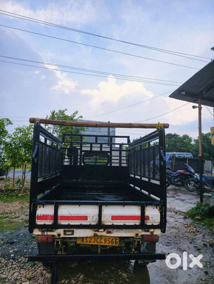 Tata Curvv Creative 1.2 Revotron Petrol 6mt, 2022, Petrol