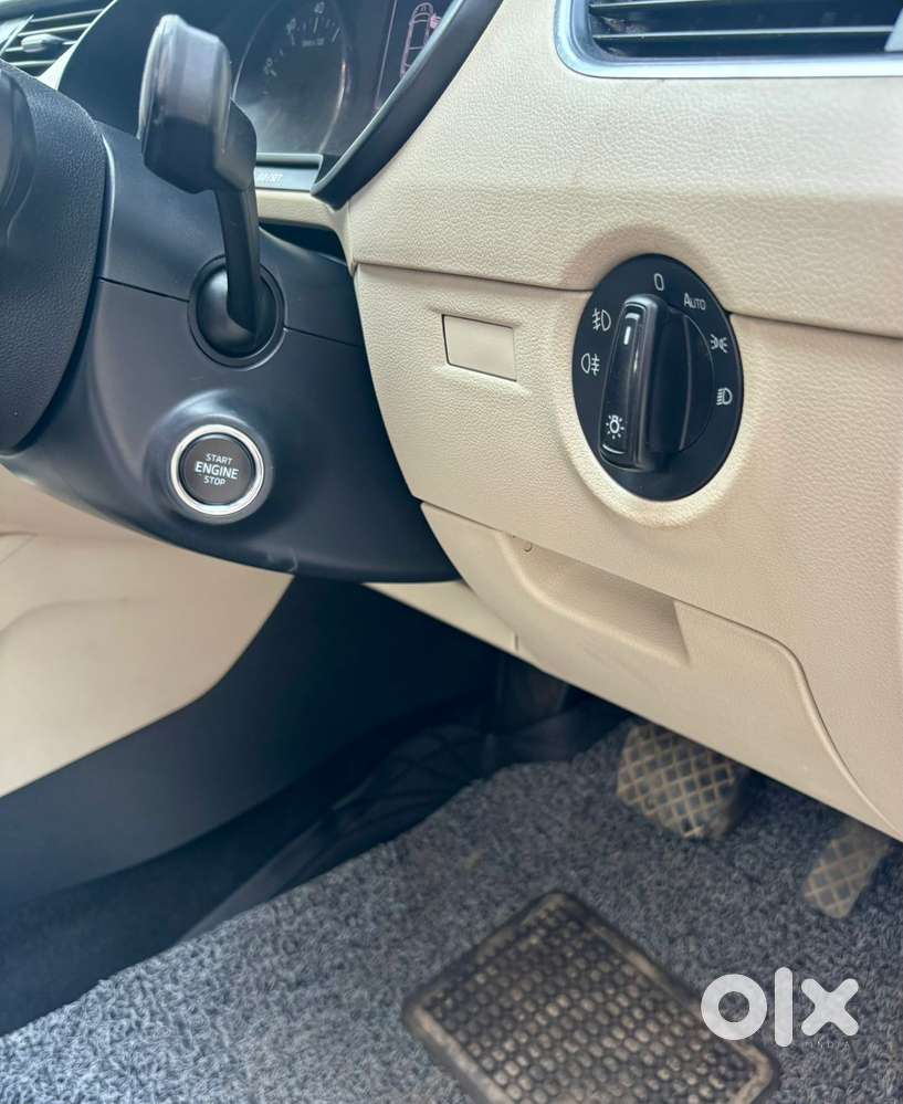 Skoda Octavia 2013-2017 Style Plus 1.8 Tsi At, 2016, Petrol