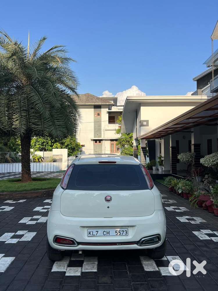 Fiat Punto Evo 2016 Diesel 111000 Km Driven