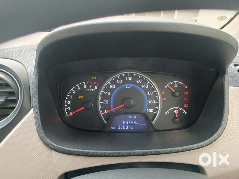 Hyundai Grand I10 2017 Petrol 113000 Km Driven