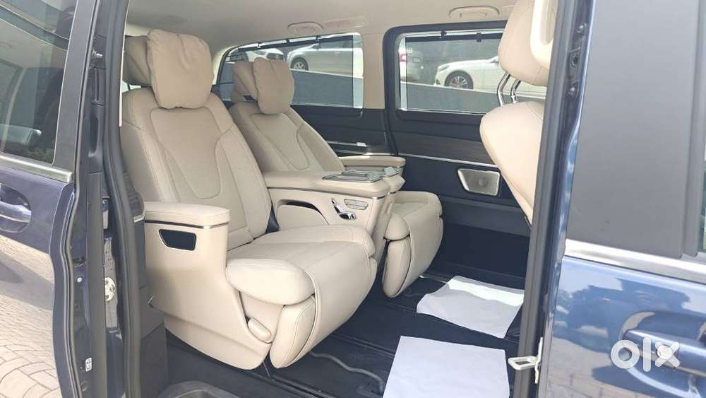 Mercedes-benz V-class 2.1 220 Expression Diesel At, 2025, Diesel
