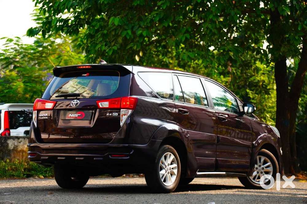 Toyota Innova Crysta 2.4 G Mt, 2020, Diesel