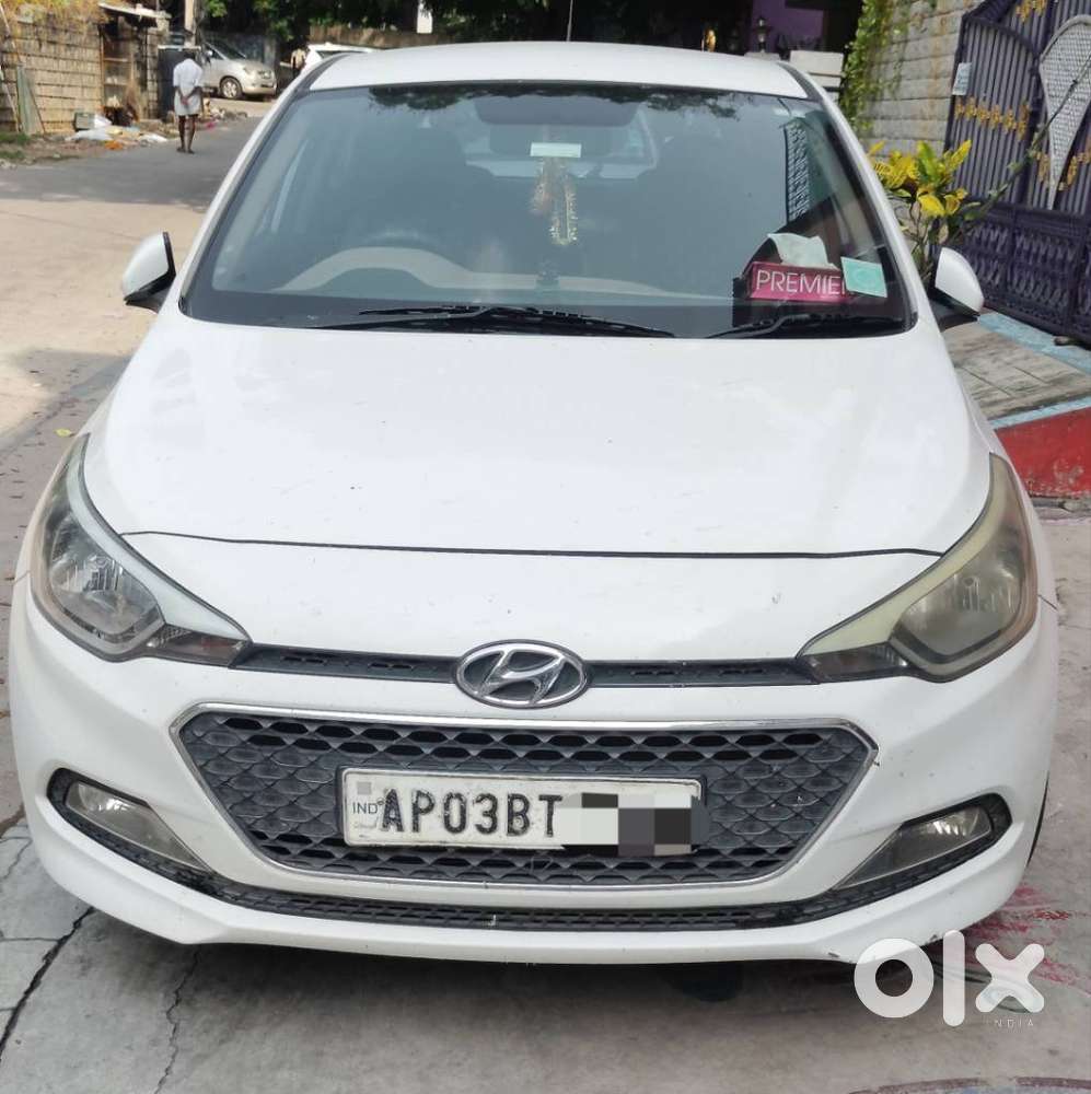 Hyundai I20 Sportz 1.2 Bs-iv, 2015, Petrol