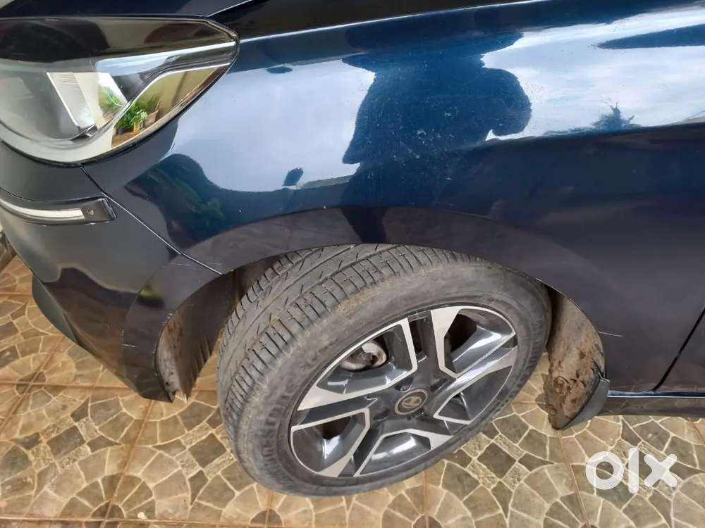 ₹ 5,70,000