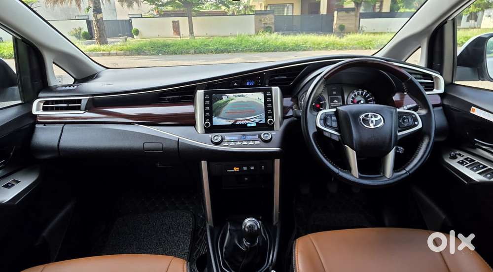 Toyota Innova Crysta 2.4 V, 2022, Diesel