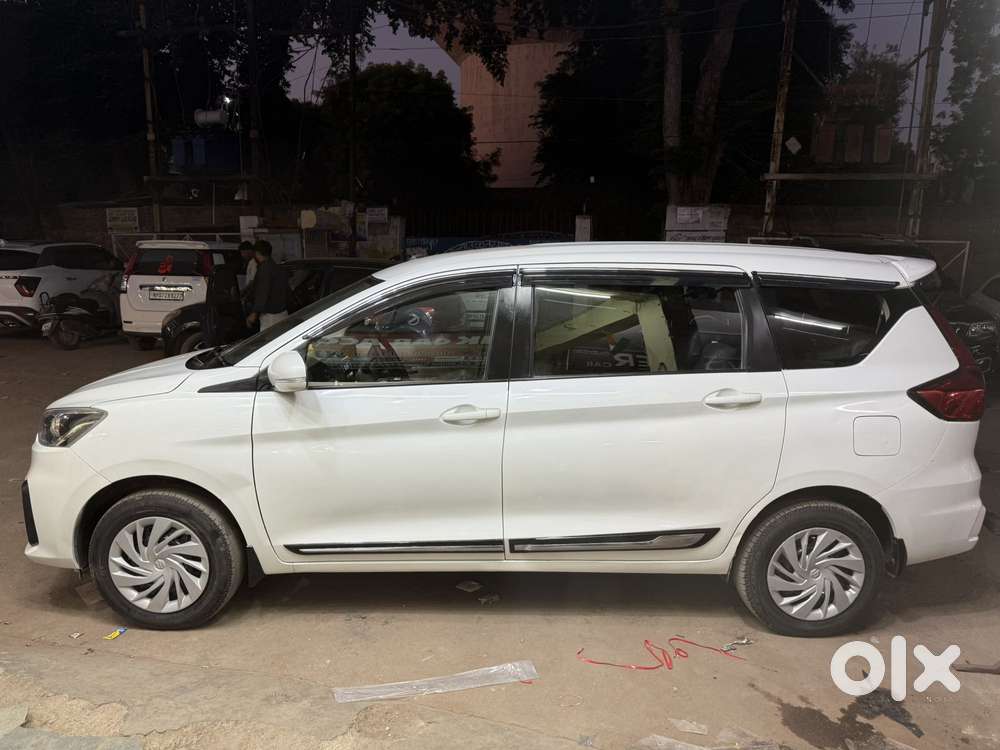 Maruti Suzuki Ertiga Vxi (o) Cng, 2025, Cng & Hybrids