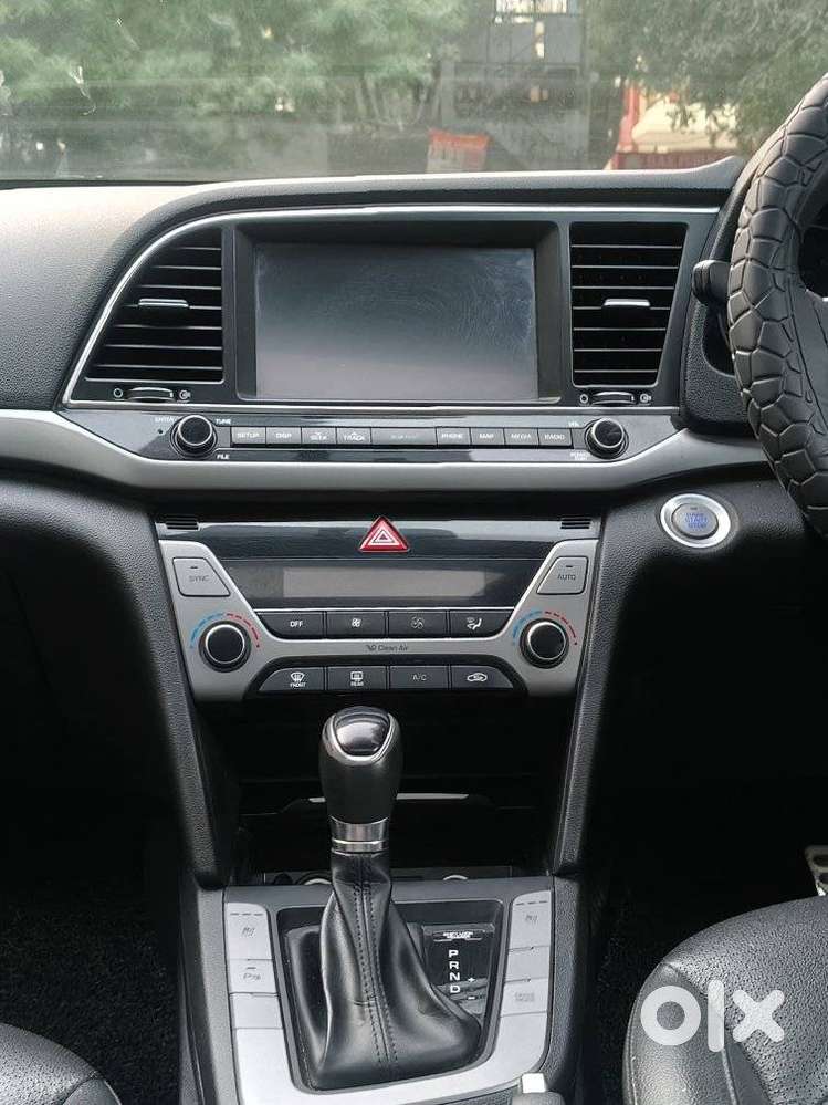 Hyundai Elantra Sx At, 2019, Petrol